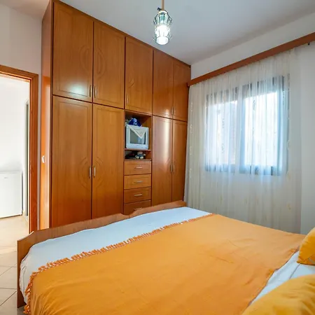 Aldi's 3*